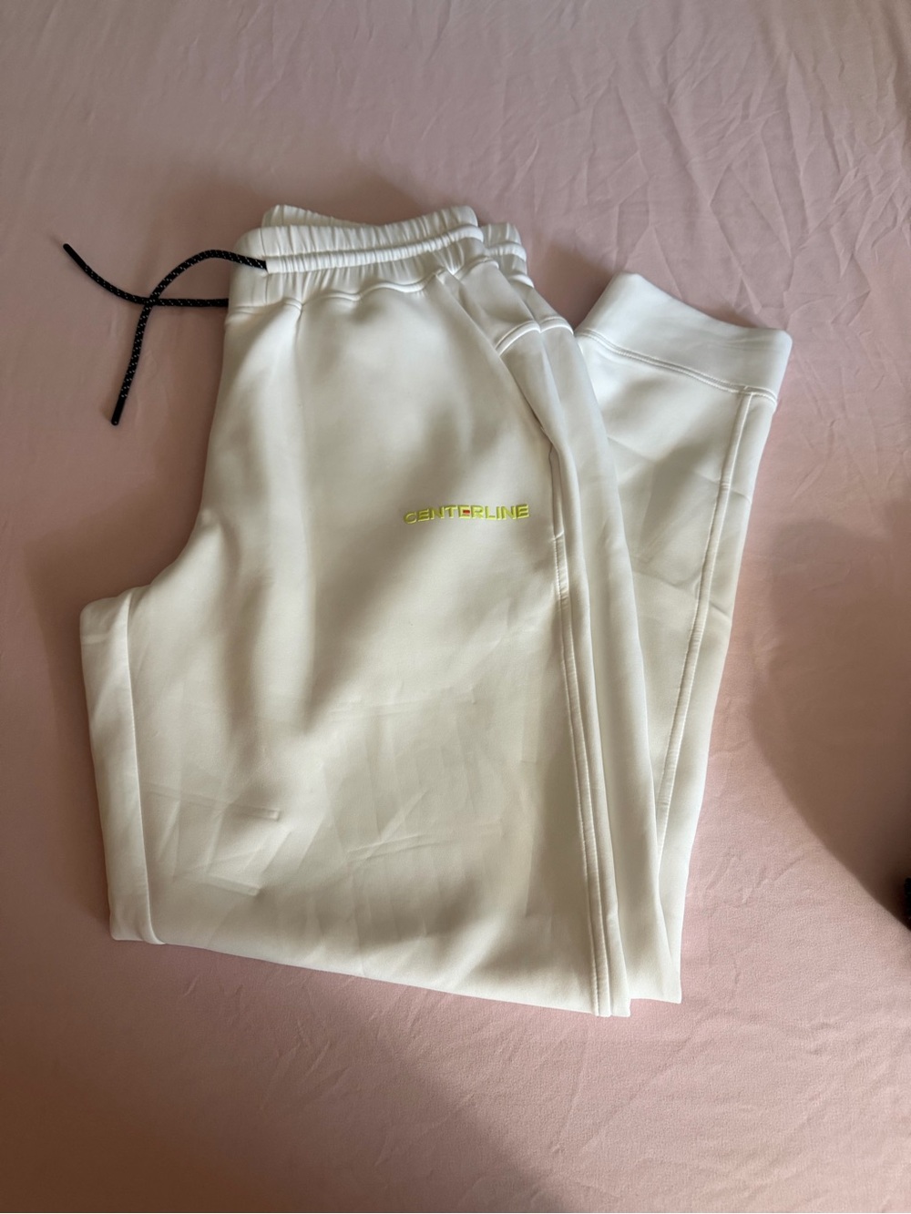 NWOT Men’s Centerline white Joggers size Medium